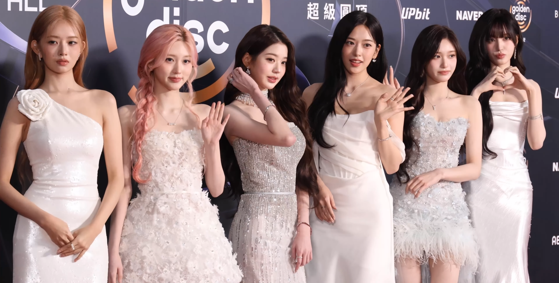 IVE posing at the January 2026 Golden Disc Awards